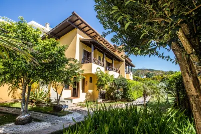 Pousada Vila Tamarindo Eco Lodge Hotels near Lagoinha do Leste Beach