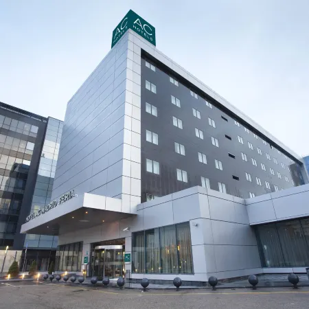 AC Hotel Madrid Feria Отели рядом с достопримечательностью «Линейный город»