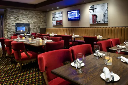 Courtyard Niagara Falls Отели рядом с достопримечательностью «Башня Скайлон»