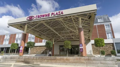 Crowne Plaza Stratford Upon Avon Hotels near Maybird Shopping Park