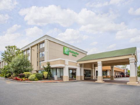Holiday Inn & Suites PARSIPPANY FAIRFIELD by IHG