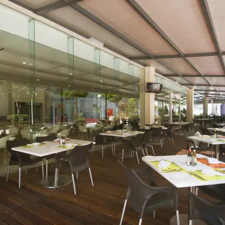 Fiesta Inn Insurgentes Sur Отели рядом с достопримечательностью «Сан Анхель Инн»