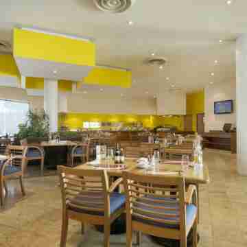 Fiesta Inn Mexicali Dining/Meeting Rooms