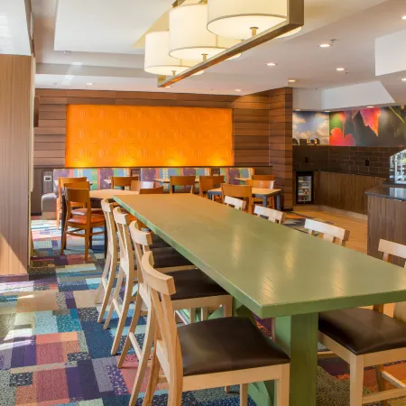 Fairfield Inn & Suites Columbus
