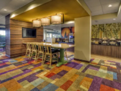 Fairfield Inn & Suites Destin Hotels in Destin