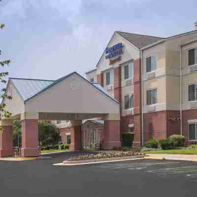 Fairfield Inn & Suites Dulles Airport Chantilly Hotel Exterior
