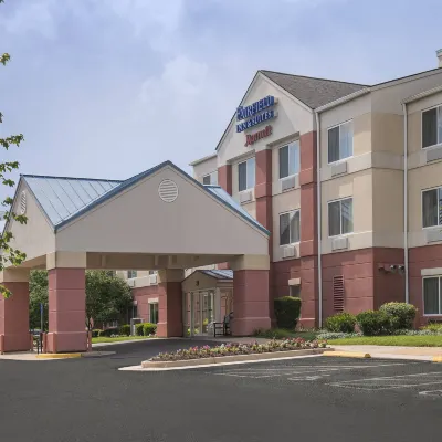 Fairfield Inn & Suites Dulles Airport Chantilly Hotels near Ox Hill Battlefield Park