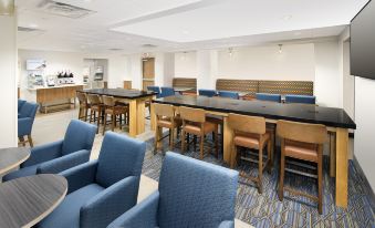 Holiday Inn Express 첫인상