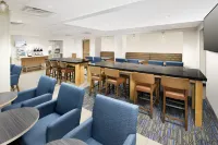 Holiday Inn Express & Suites COLLEGE PARK-UNIVERSITY AREA by IHG Hotels in Berwyn