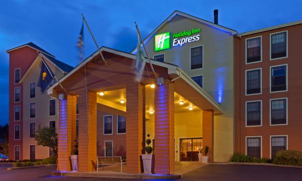 Holiday Inn Express Grants Pass by IHG