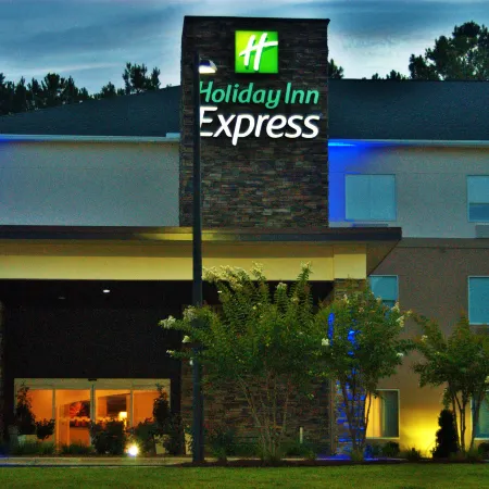 Holiday Inn Express DEFUNIAK SPRINGS by IHG
