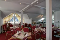 Einfelder Hof Garni Hotels in Neumünster