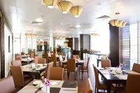 Kingsgate Hotel Doha by Millennium Hotels - breakfast