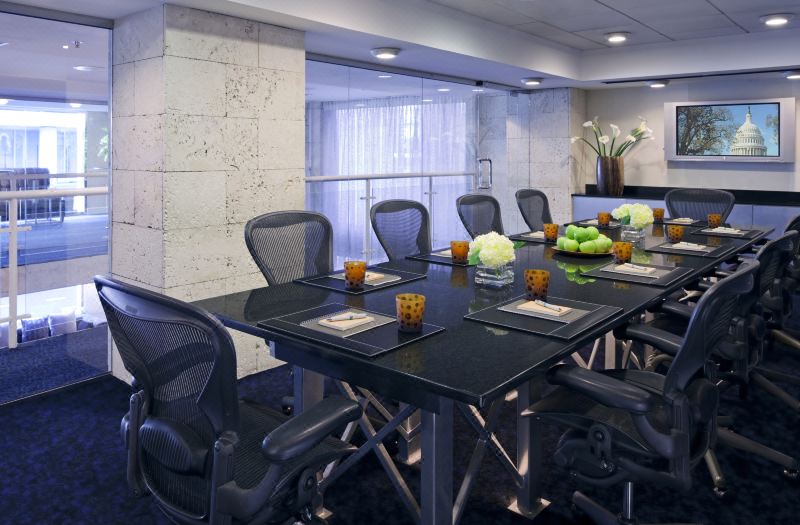 Kimpton George Hotel by IHG photo 4