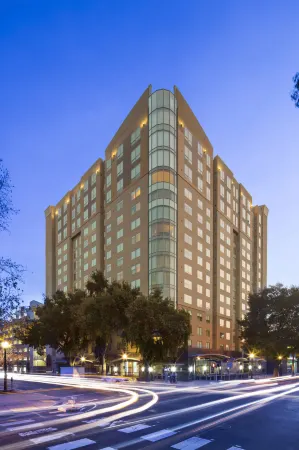 Residence Inn by Marriott Sacramento Downtown at Capitol Park Отели рядом с достопримечательностью «McClatchy Library»