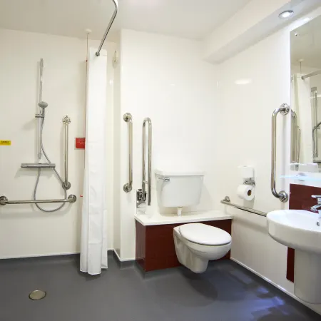 Travelodge London Clapham Junction Отели рядом с достопримечательностью «Баттерси»