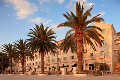 Riva Marina Hvar Hotel Các khách sạn gần Hvar port