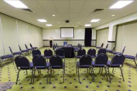 Ramada by Wyndham Hotel & Water Park Hotels in Kissimmee