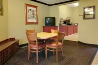 Americas Best Value Inn and Suites-Yukon-Oklahoma City