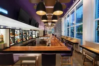 波士頓優特爾酒店 - 酒吧