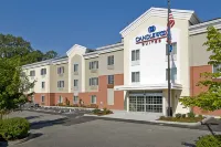 Candlewood Suites BURLINGTON by IHG Hotels in Mount Vernon