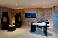 Domaine de Villers & Spa Hotels in Heuland