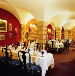 Lumley Castle Hotel - Pet friendly