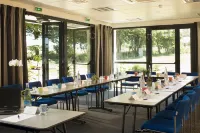 Escale Oceania Rennes Cap Malo Hotels in Les Iffs