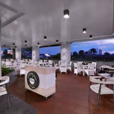 Hotel Neo Malioboro by Aston