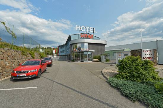 Hotel Vaka-Brno Updated 2022 Price & Reviews | Trip.com