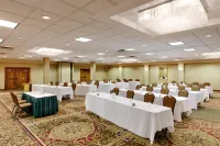 Best Western Plus Kingston Hotel and Conference Center Отели в г. Ольстер