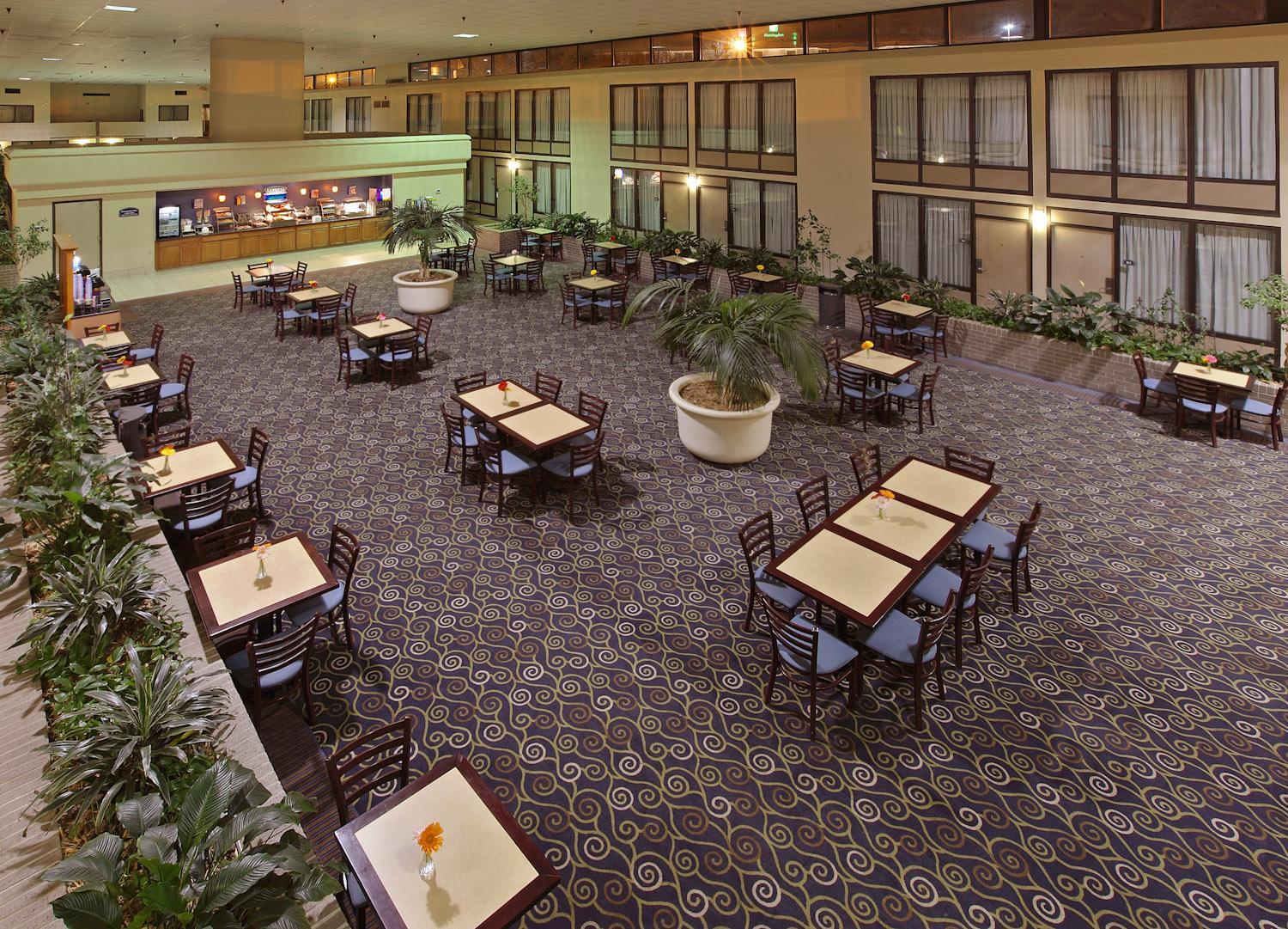 Holiday Inn Express Little Rock-Airport, an Ihg Hotel