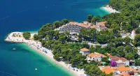Bluesun Hotel Soline Hotels near Punta Rata Beach