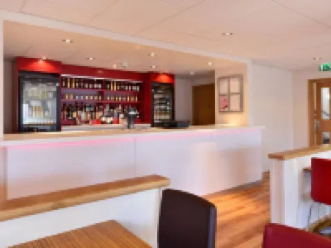 Travelodge London Raynes Park Hotels in Wimbledon