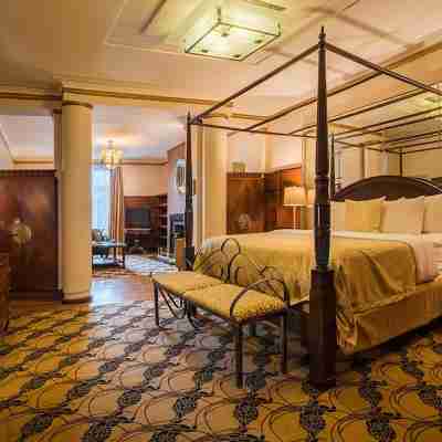 Hotel Manoir D'Auteuil Rooms