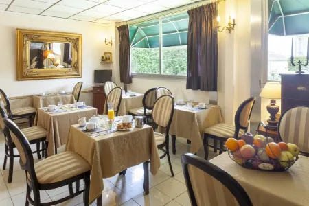 Aerotel Versailles Saint Cyr - l'étape du Silence