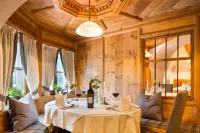 Sporthotel Cristall Hotels in Mieders
