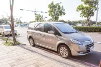 Jiuwu Hotel - parking