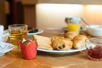 Hôtel Cositel, Cit'Hotel Coutances - breakfast
