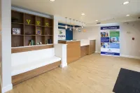 Uptown Suites Extended Stay Denver CO -Westminster Các khách sạn ở Westminster