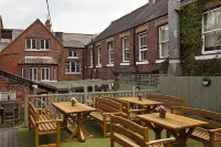 Rose & Crown Inn Hotels in Knutsford