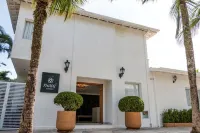 Hotel Maui Maresias Отели в г. Маресиас