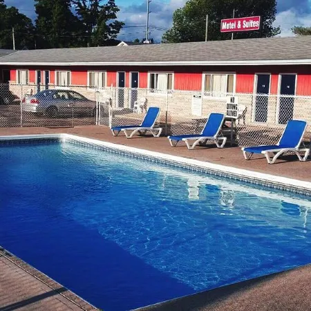 Maple Leaf Inn