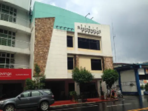 Subic Residencias Hotels near Olongapo Grace Baptist Church