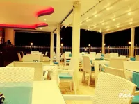 Aura Boutique Hotel - breakfast
