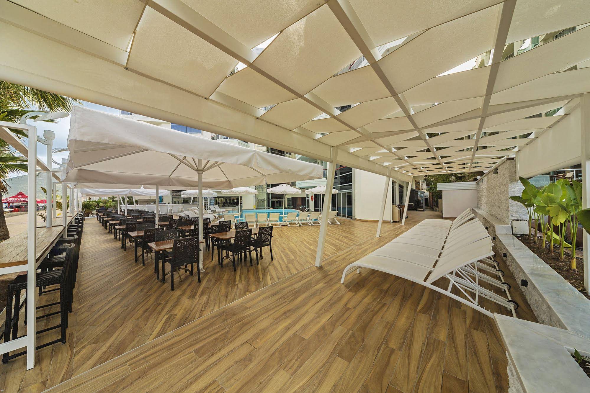 Poseidon Hotel - Adults Only