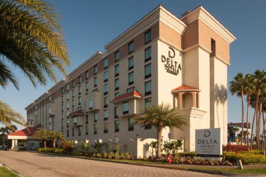 万豪delta奥兰多酒店 - 博伟湖