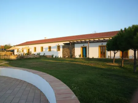 Casa de Campo Vale do Asno Отели рядом с достопримечательностью «Quinta do vale»