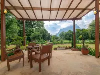 오로라 리조트 치앙다오 ตูบกลางดอย & Camping Chiang Dao 주변 호텔