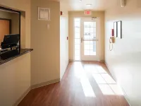 WoodSpring Suites Columbus Southeast - familiares